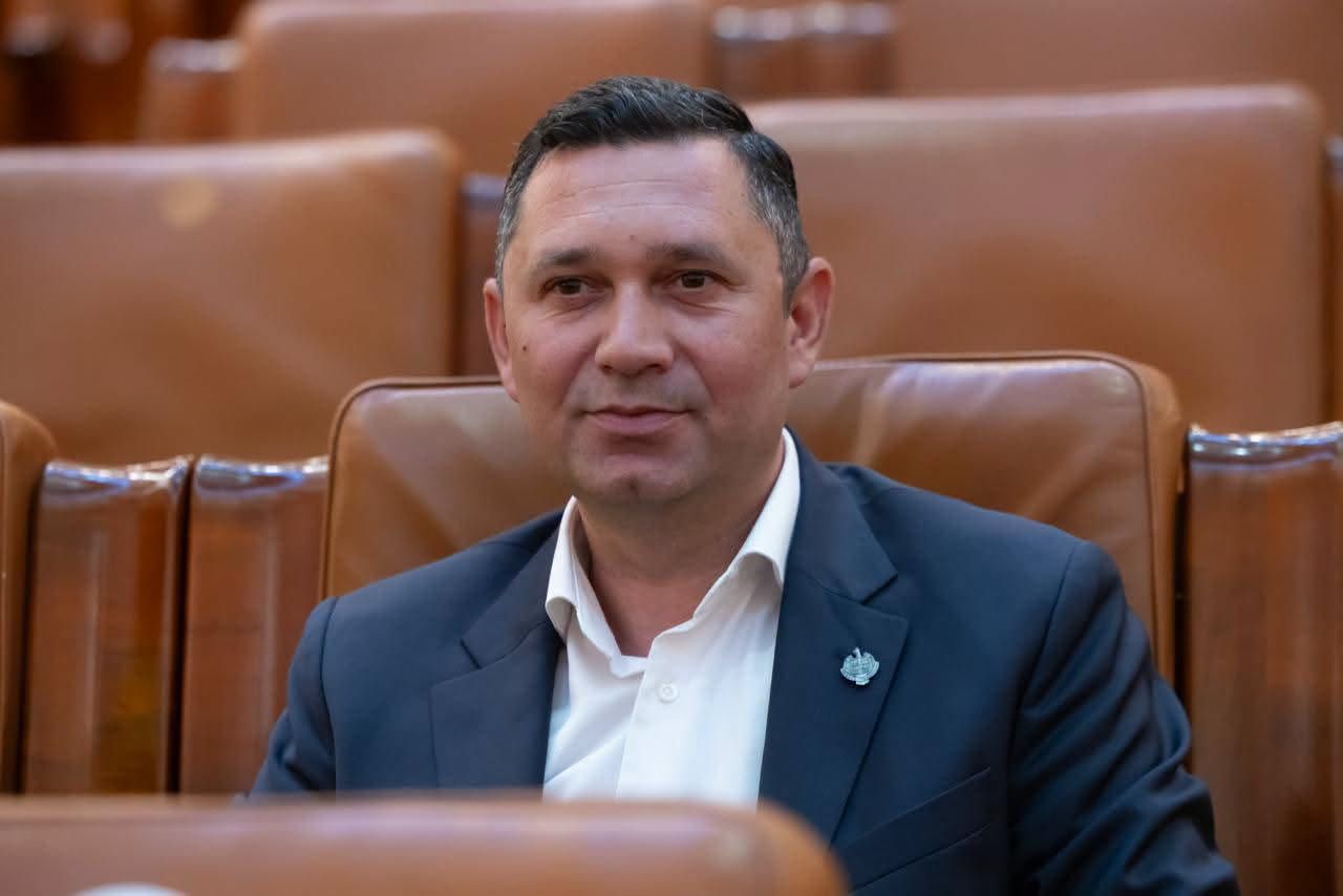 În sala de plen a Camerei Deputaților, 2026