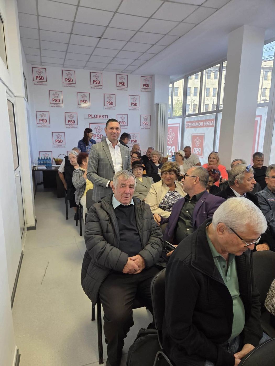 La întâlnirea cu seniorii, la sediul PSD Ploiești, 1 octombrie 2026